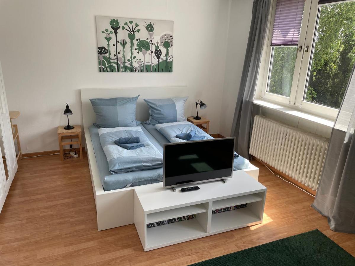 Haus Am Stadtrand Mit Super Verbindung In Die City Kassel Exterior foto